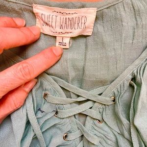 Aqua Green Sweet Wanderer Blouse Women Size L with ruffles